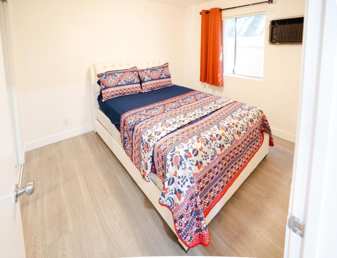 Cozy Small 2 Bedroom In Koreatown/Hollywood Лос-Анджелес Екстер'єр фото
